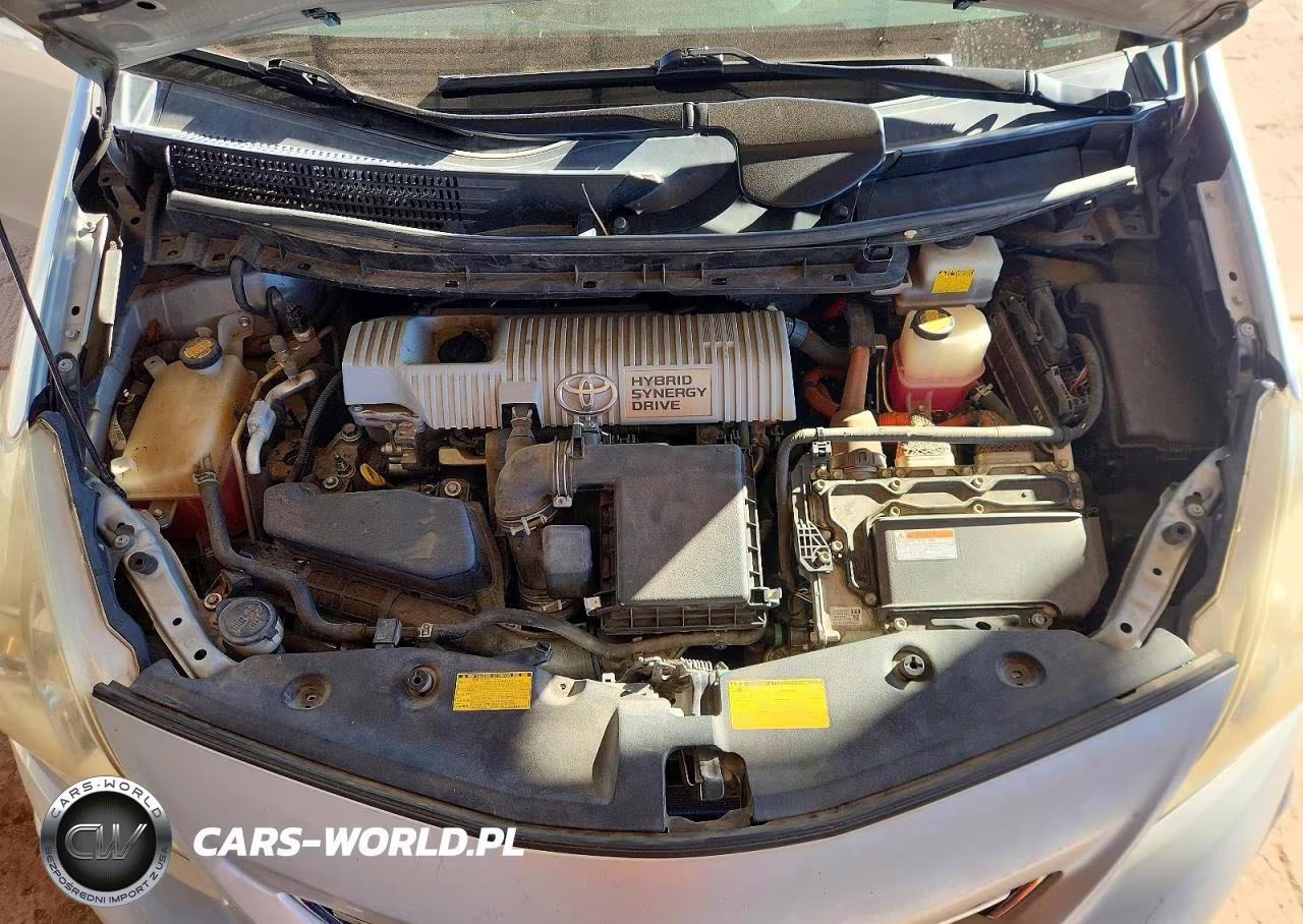 2013 Toyota Prius V Two VIN:JTDZN3EU4D3257348 - 11
