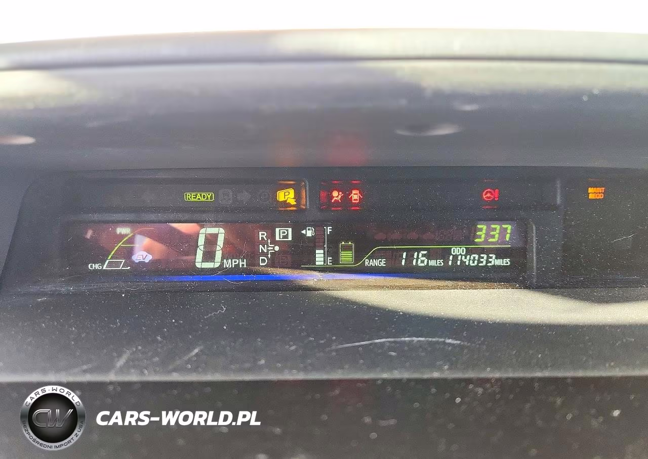 2013 Toyota Prius V Two VIN:JTDZN3EU4D3257348 - 9