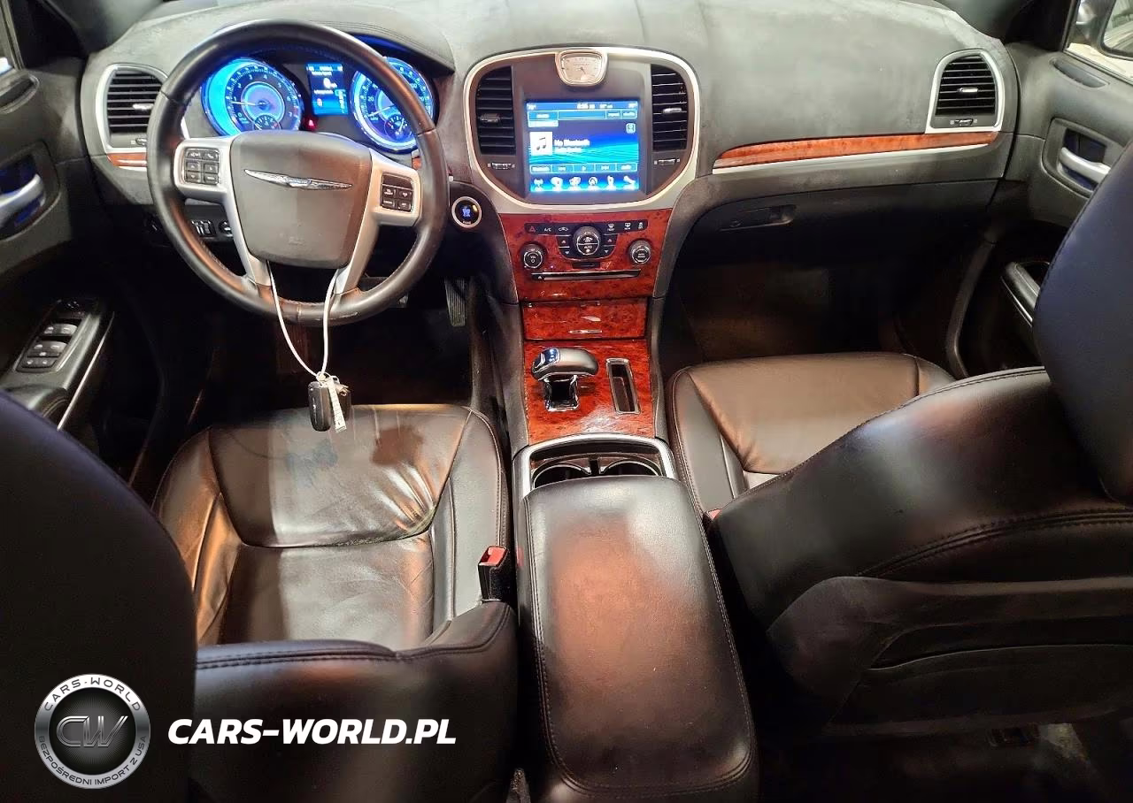 2014 Chrysler 300 VIN:2C3CCARG9EH328003 - 8