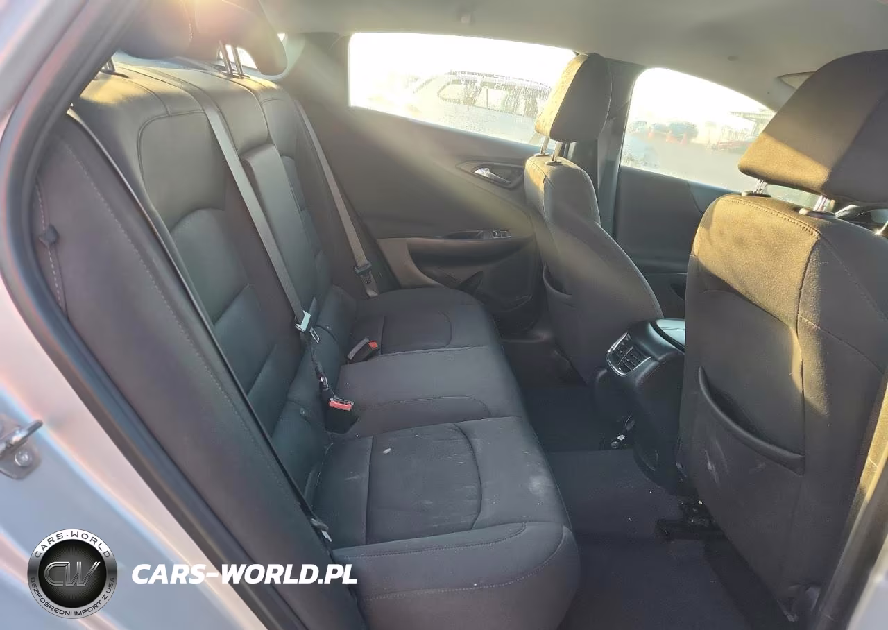 2020 Chevrolet Malibu Lt VIN:1G1ZD5ST8LF111678 - 10