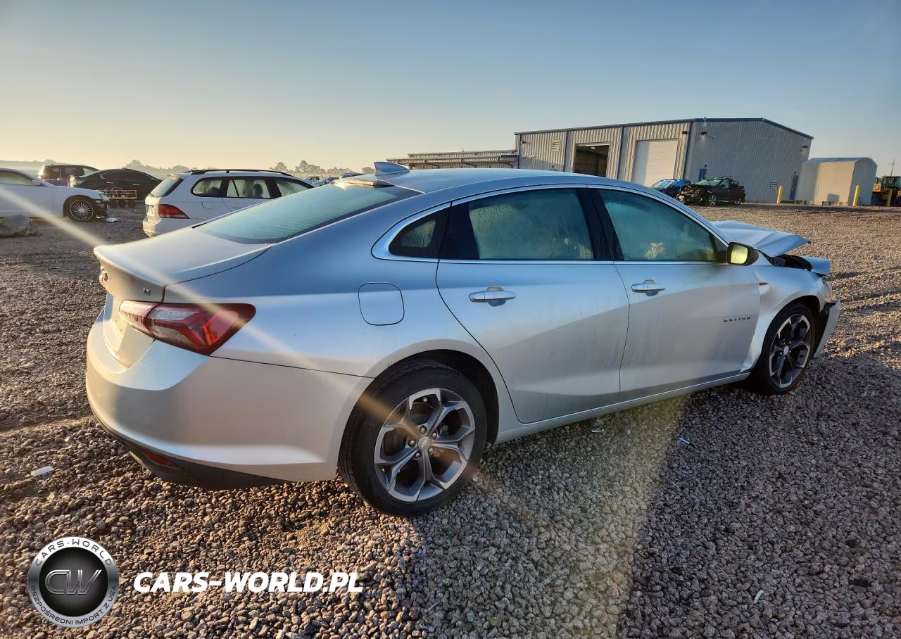 2020 Chevrolet Malibu Lt VIN:1G1ZD5ST8LF111678 - 3