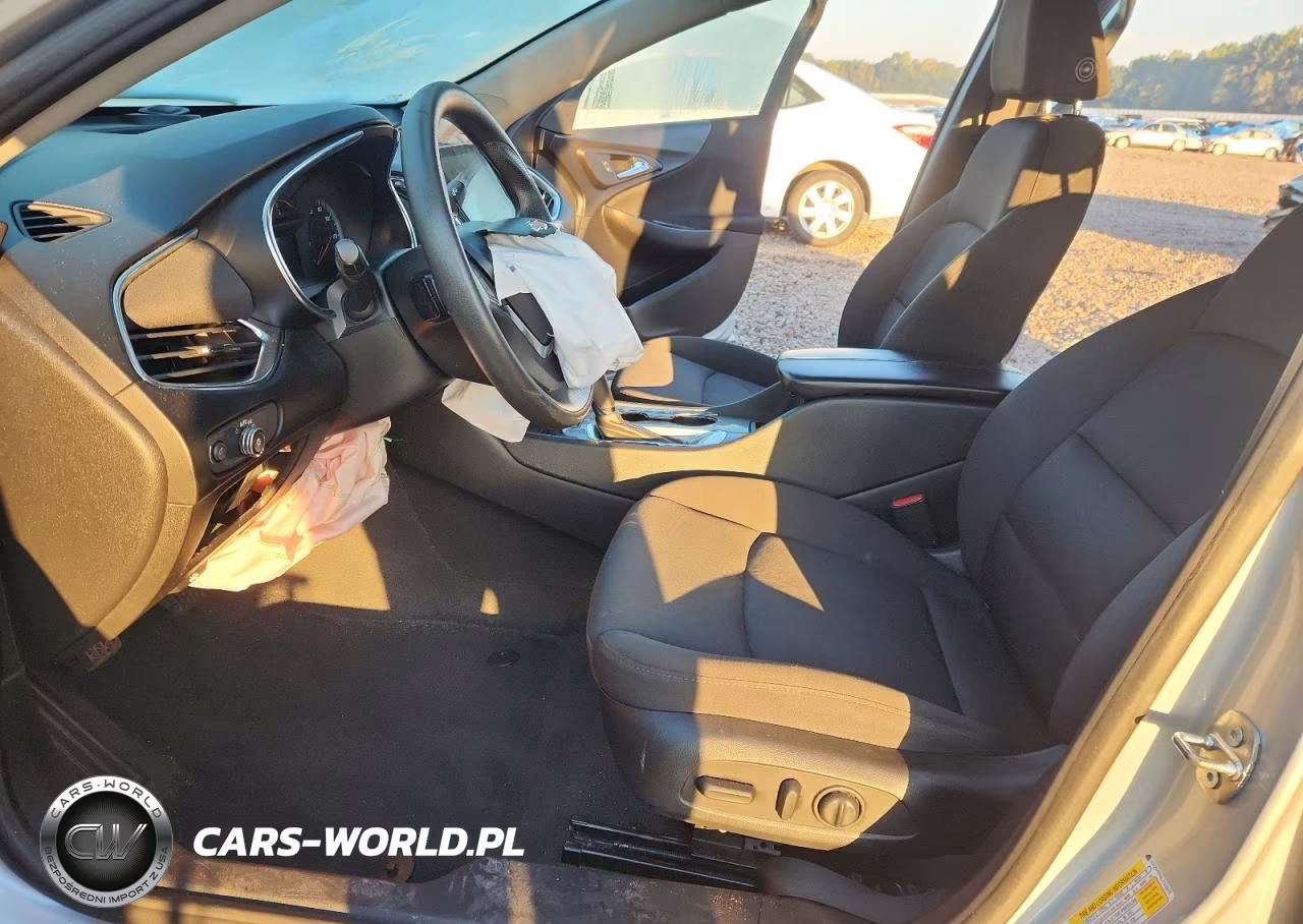 2020 Chevrolet Malibu Lt VIN:1G1ZD5ST8LF111678 - 7