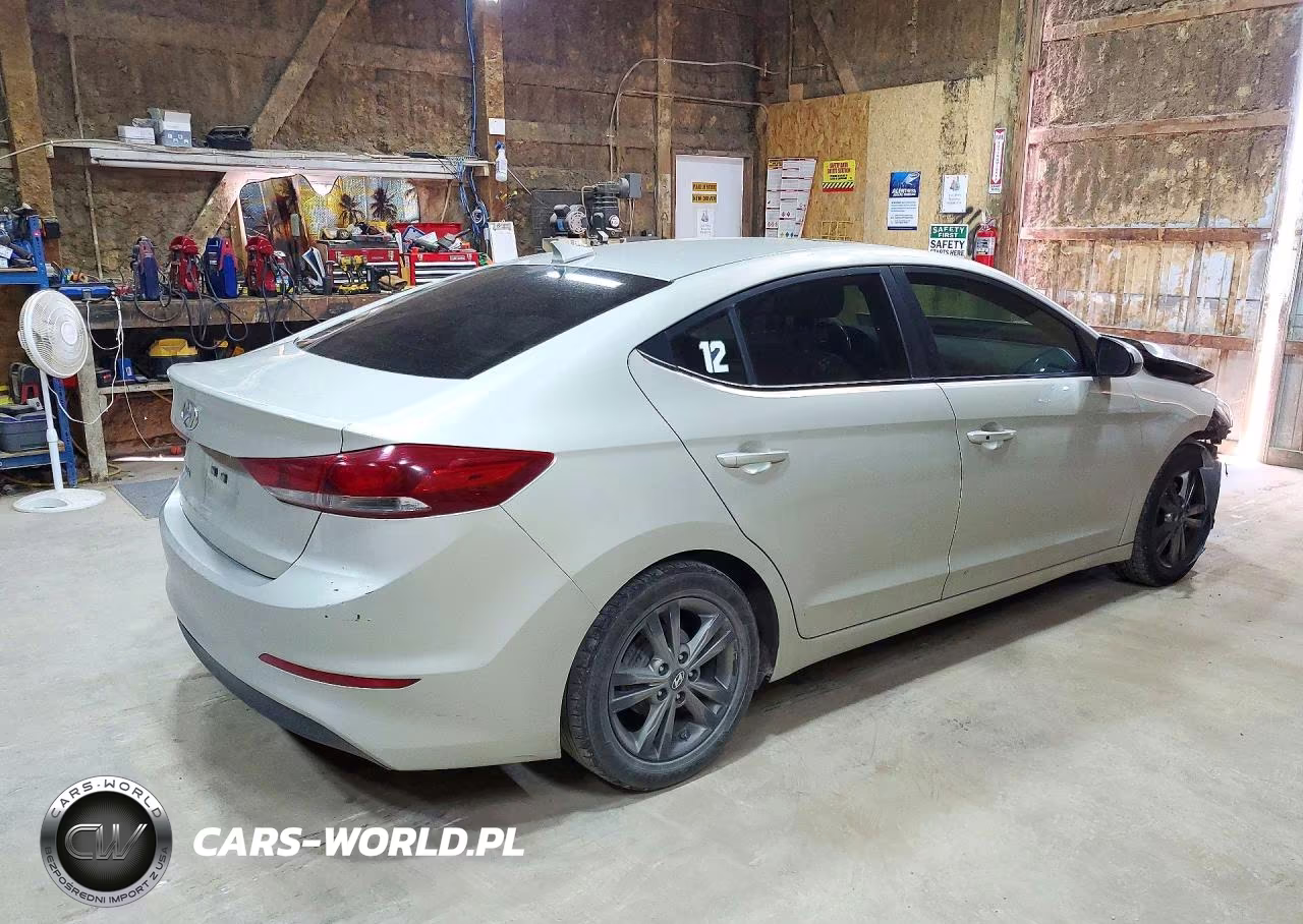 2017 Hyundai Elantra Value Edition VIN:5NPD84LF3HH125140 - 3