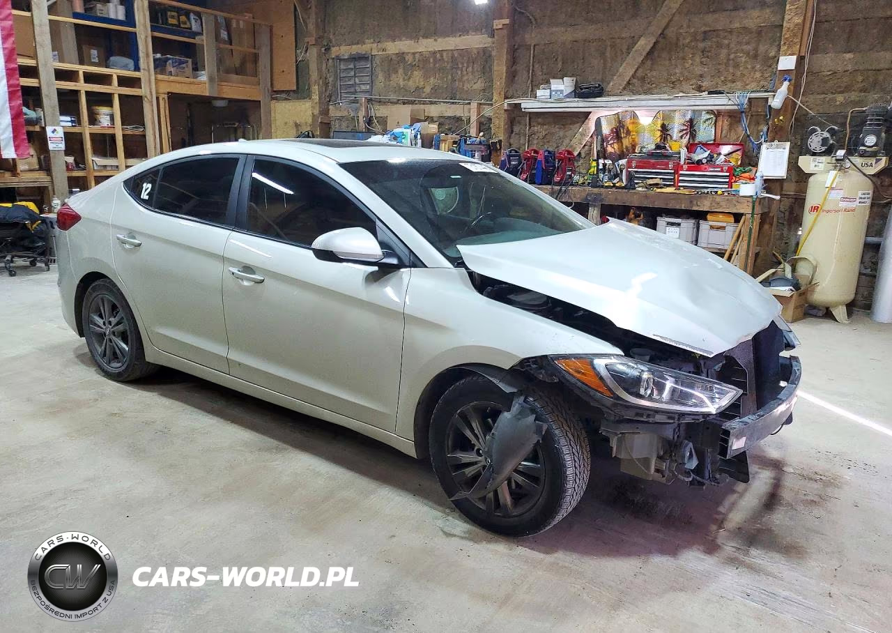2017 Hyundai Elantra Value Edition VIN:5NPD84LF3HH125140 - 4