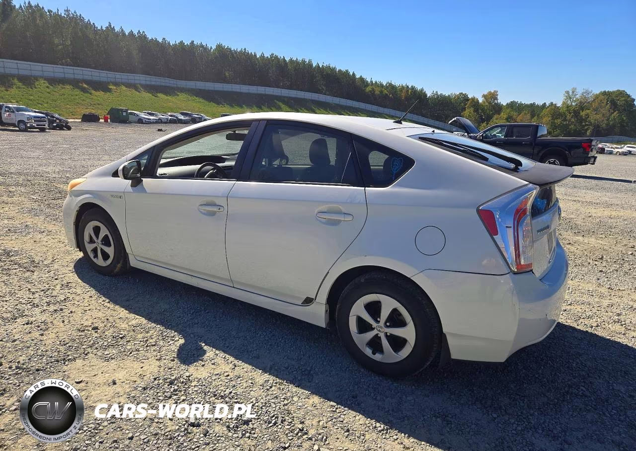 2012 Toyota Prius Two VIN:JTDKN3DU2C1518702 - 2