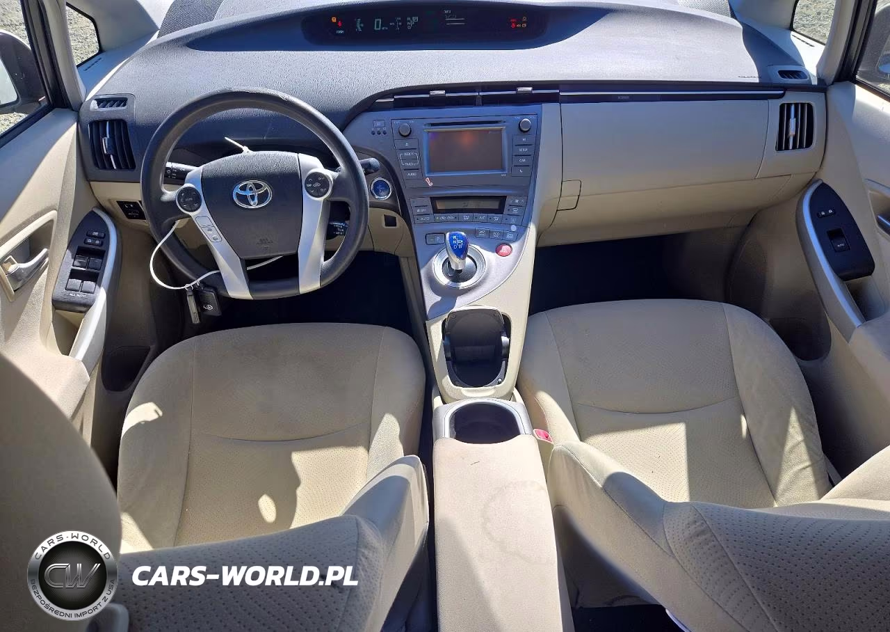 2012 Toyota Prius Two VIN:JTDKN3DU2C1518702 - 8