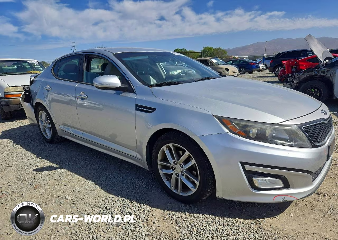 2014 Kia Optima Lx VIN:5XXGM4A77EG281080 - 4