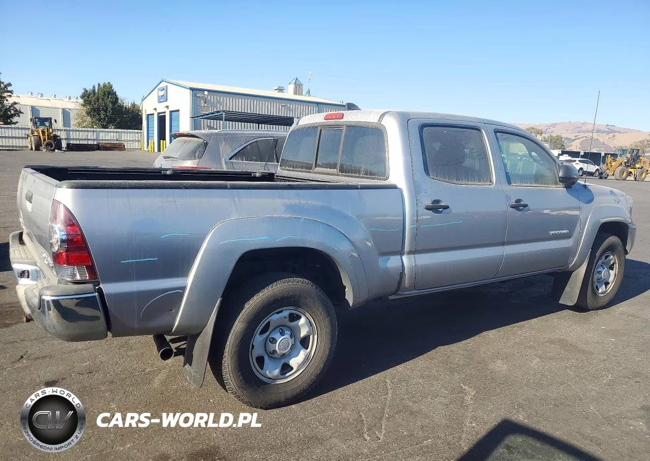 2015 Toyota Tacoma Double Cab Long Bed VIN:3TMMU4FN1FM081564 - 3