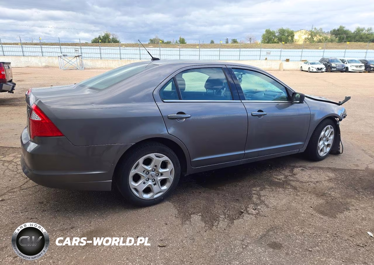 2010 Ford Fusion Se VIN:3FAHP0HA7AR218066 - 3
