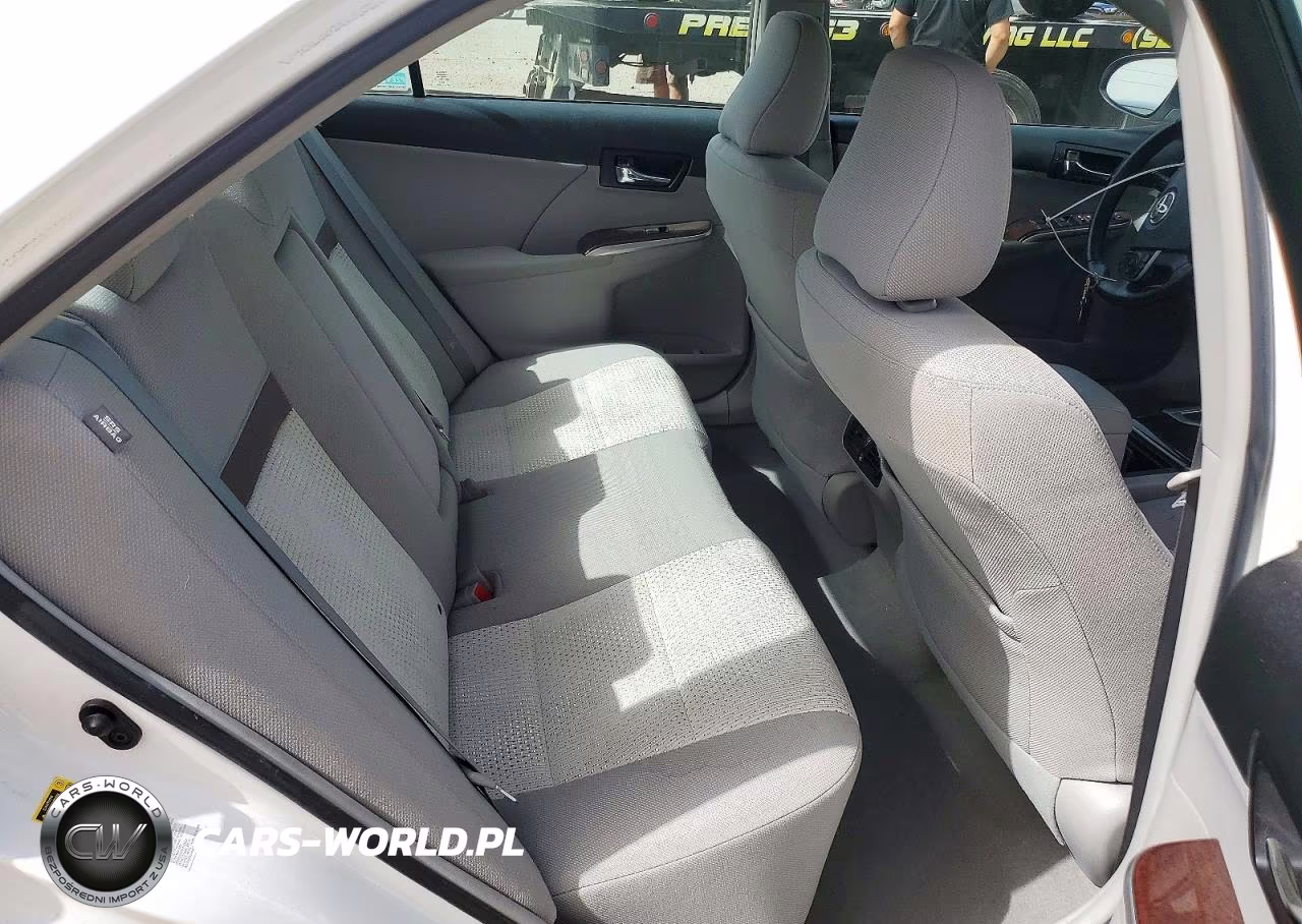 2012 Toyota Camry Xle VIN:4T1BF1FK4CU502363 - 10