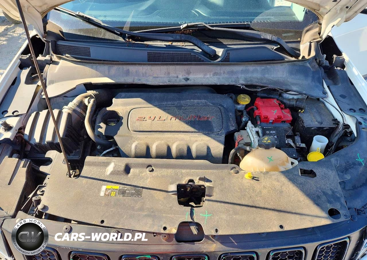 2019 Jeep Compass Latitude VIN:3C4NJDBB0KT697667 - 12
