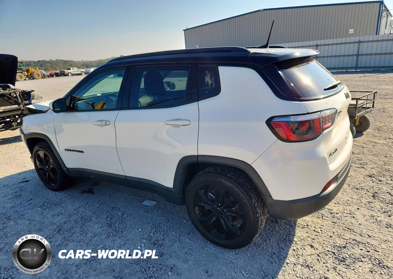 2019 Jeep Compass Latitude VIN:3C4NJDBB0KT697667 - 2