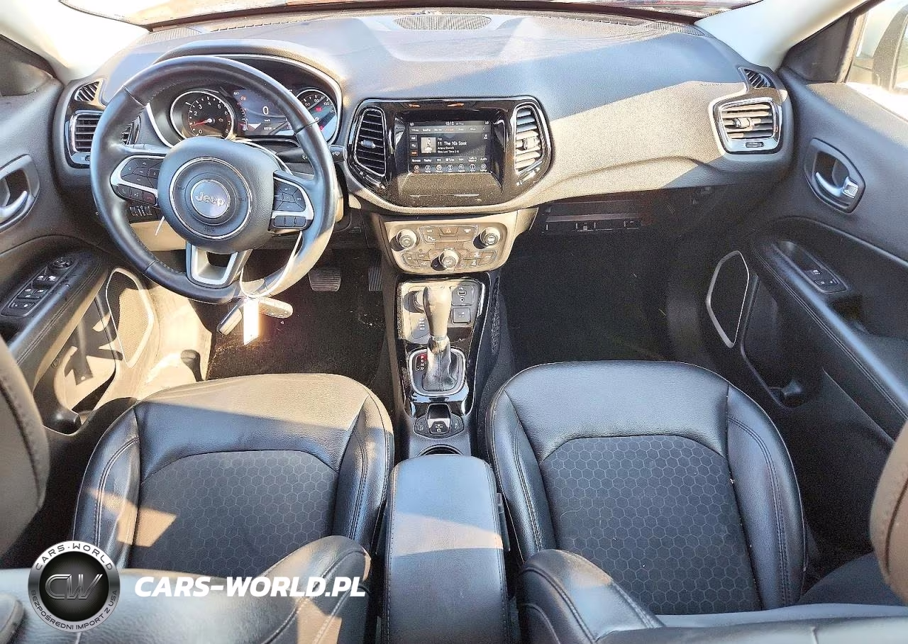 2019 Jeep Compass Latitude VIN:3C4NJDBB0KT697667 - 8