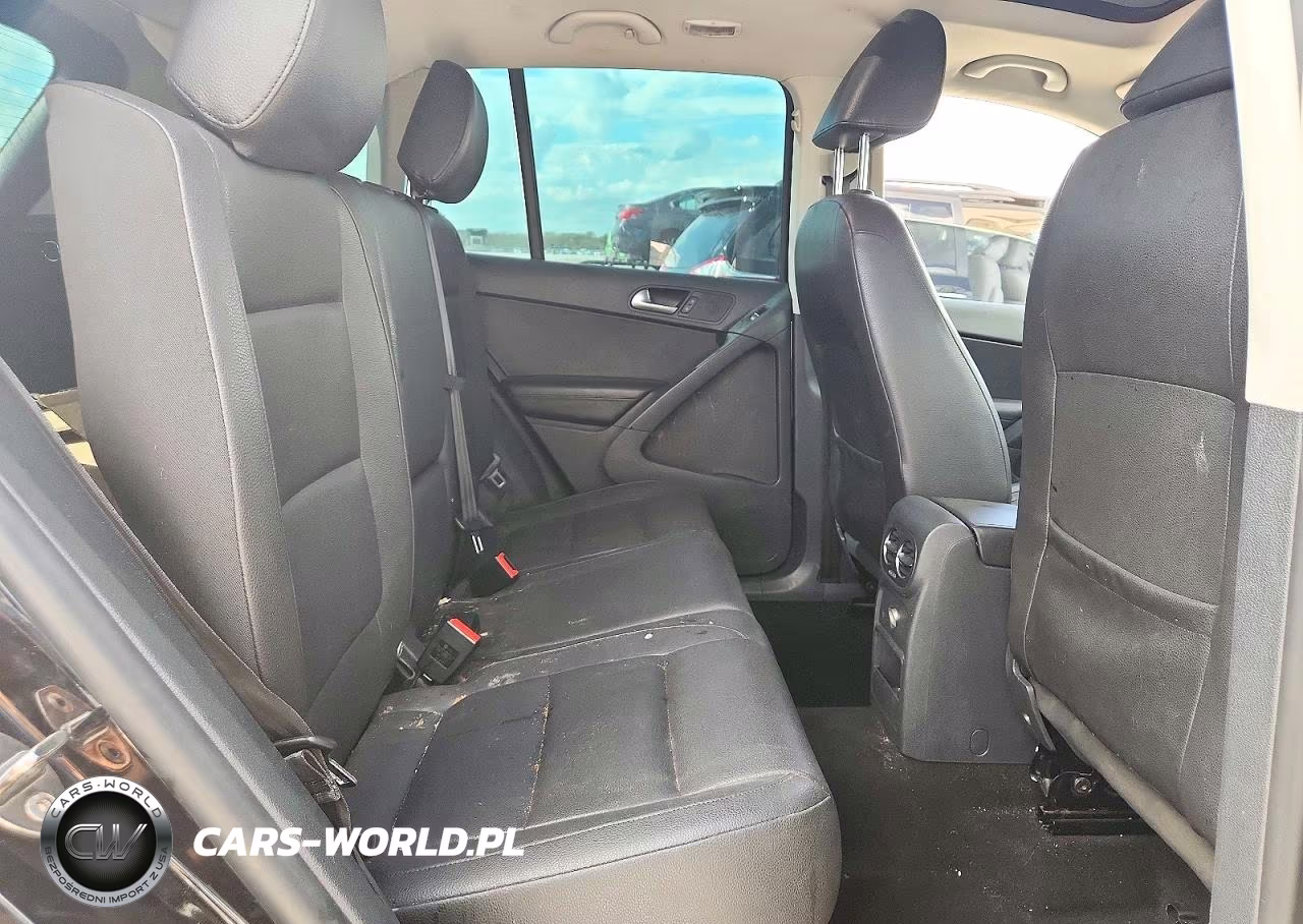 2012 Volkswagen Tiguan S VIN:WVGBV7AX2CW567841 - 11