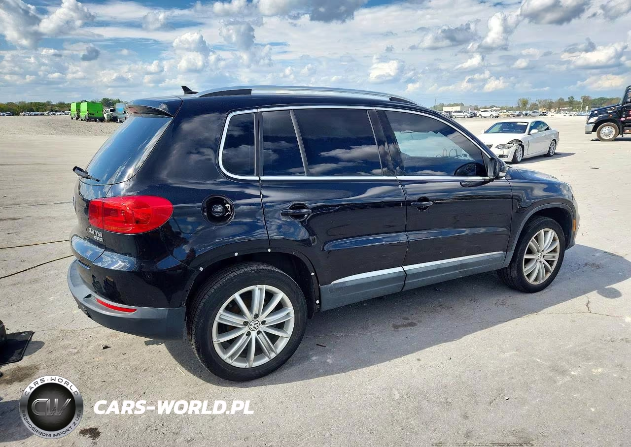 2012 Volkswagen Tiguan S VIN:WVGBV7AX2CW567841 - 3