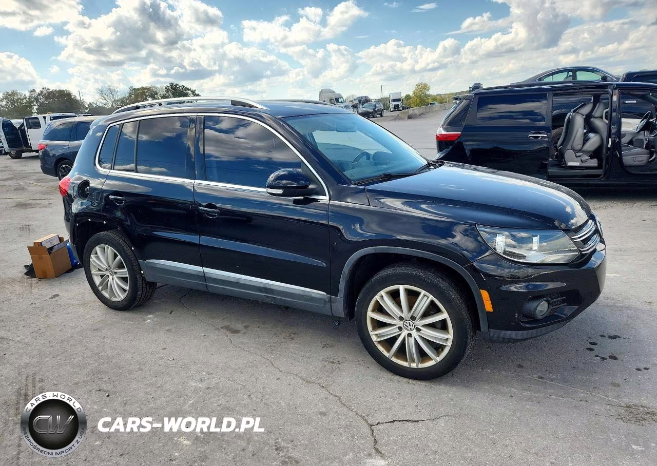 2012 Volkswagen Tiguan S VIN:WVGBV7AX2CW567841 - 4