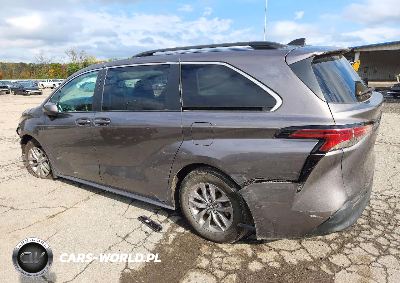 2022 Toyota Sienna Le VIN:5TDKRKEC7NS125028 - 2