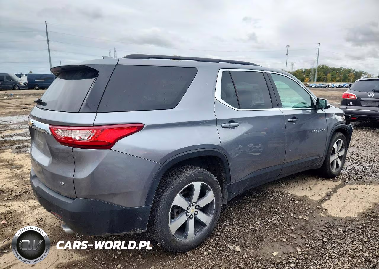 2019 Chevrolet Traverse Lt VIN:1GNEVHKWXKJ296429 - 3