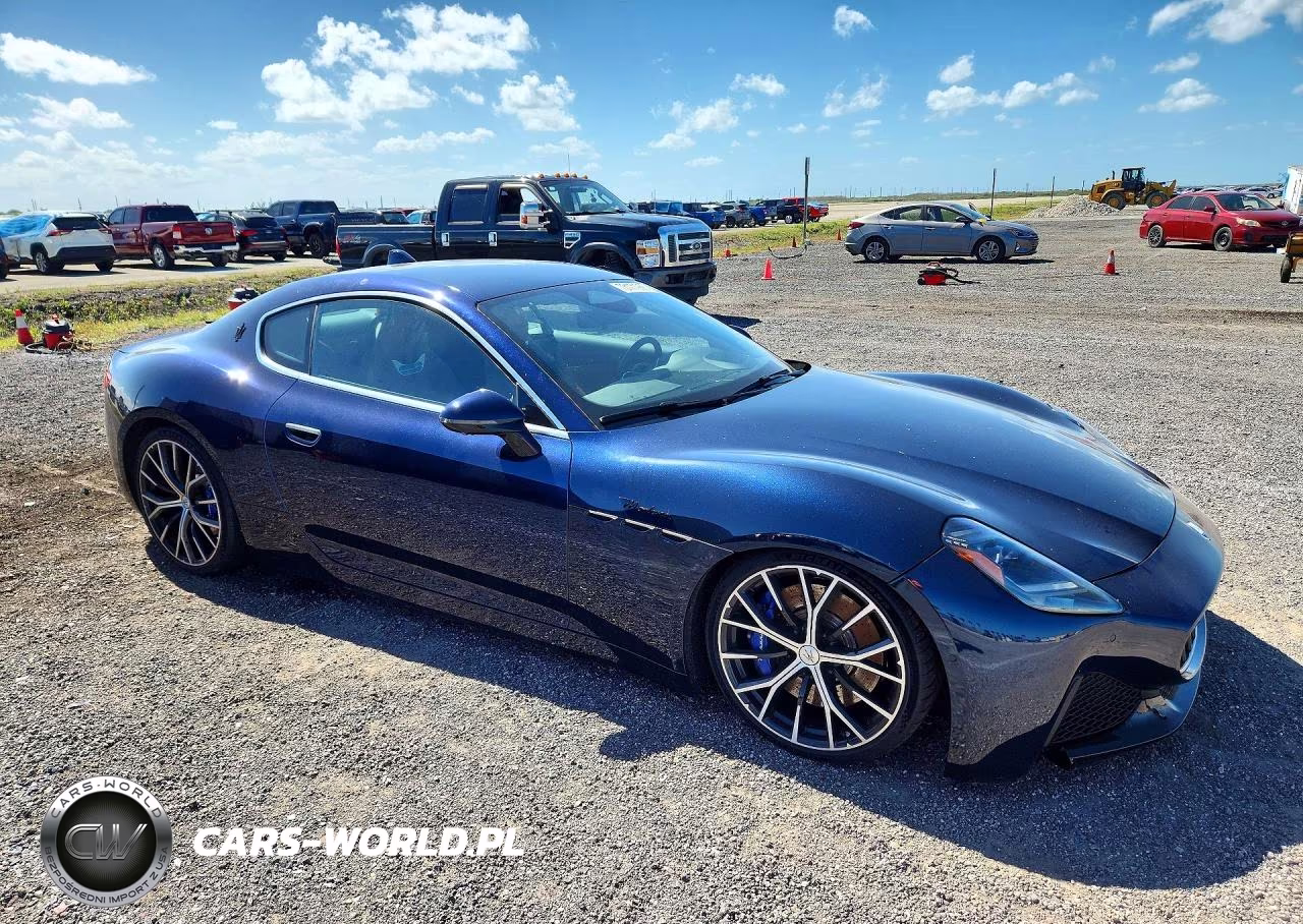 2024 Maserati Granturismo Modena VIN:ZAMBMVBBXRX432698 - 4