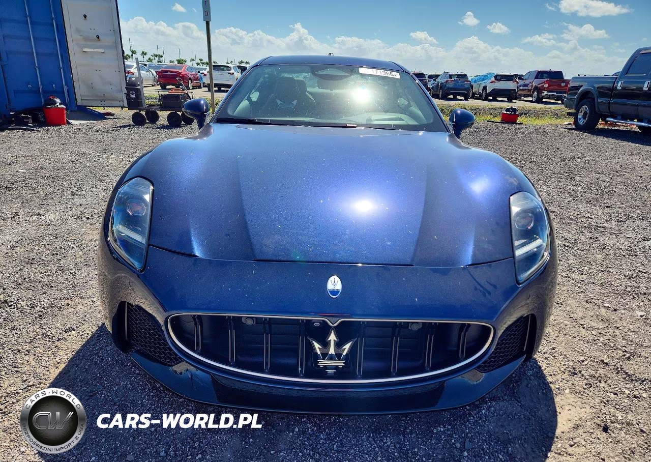 2024 Maserati Granturismo Modena VIN:ZAMBMVBBXRX432698 - 5
