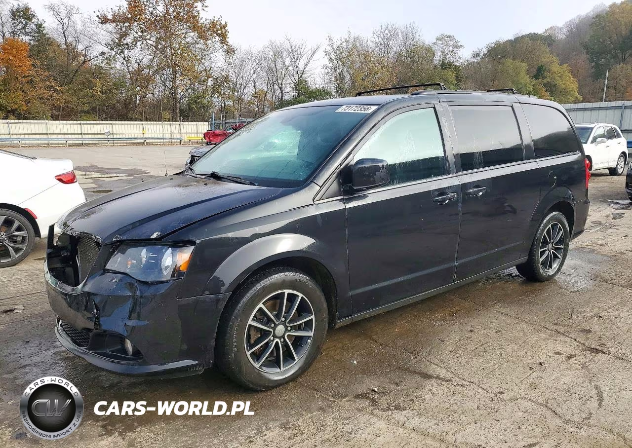 2018 Dodge Grand Caravan Gt VIN:2C4RDGEGXJR298896 - 1