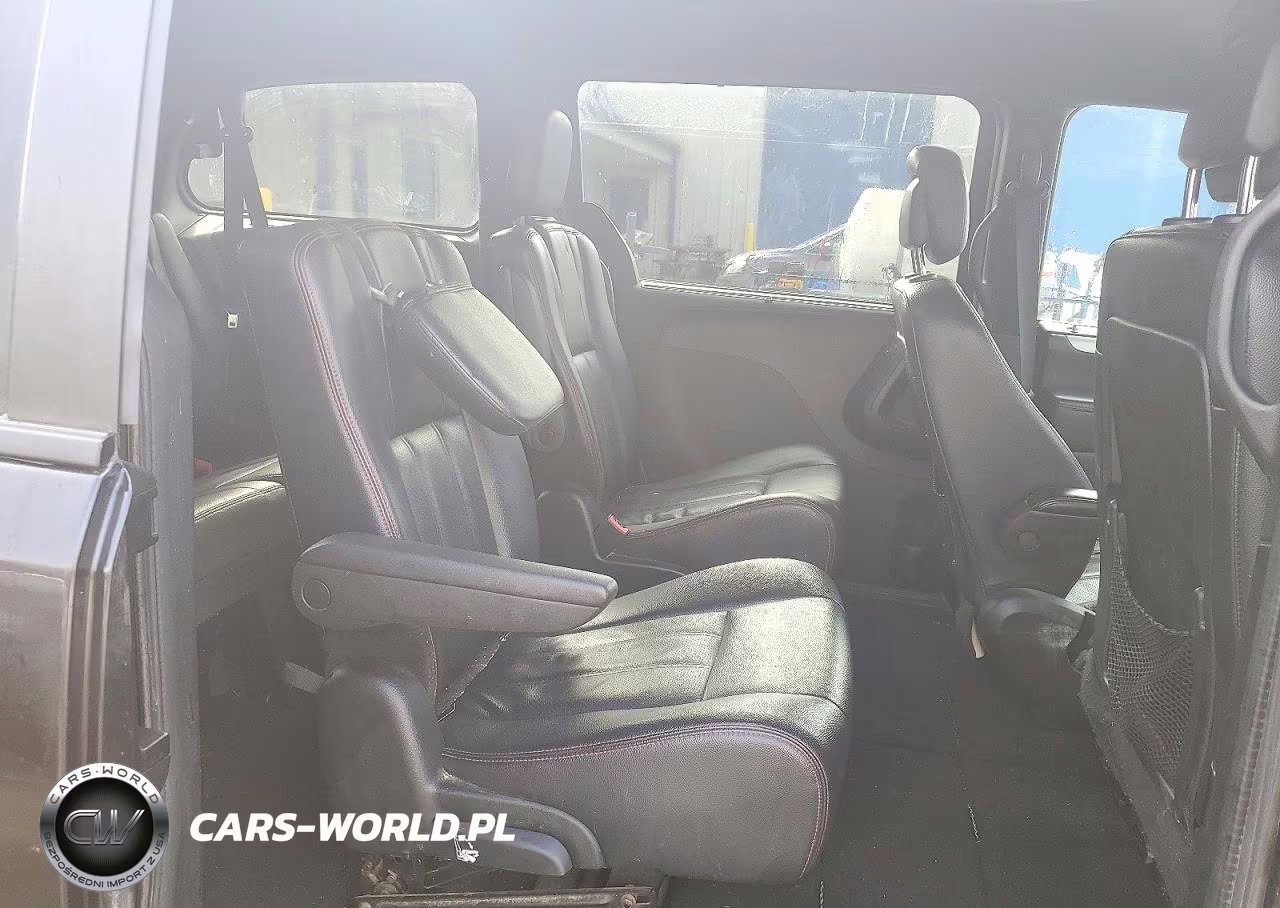 2018 Dodge Grand Caravan Gt VIN:2C4RDGEGXJR298896 - 11