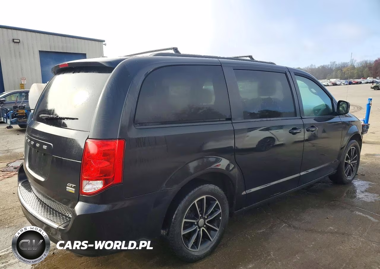 2018 Dodge Grand Caravan Gt VIN:2C4RDGEGXJR298896 - 3