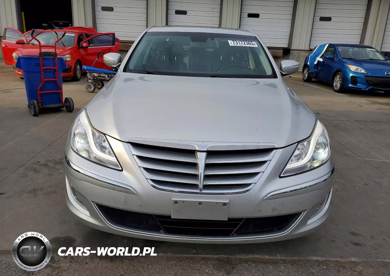 2013 Hyundai Genesis 3.8L VIN:KMHGC4DD7DU233703 - 5