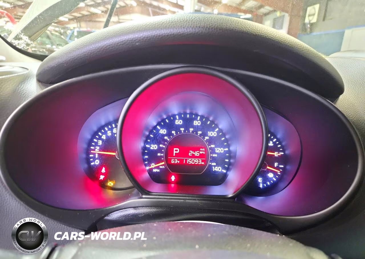 2016 Kia Soul + VIN:KNDJP3A57G7277936 - 9
