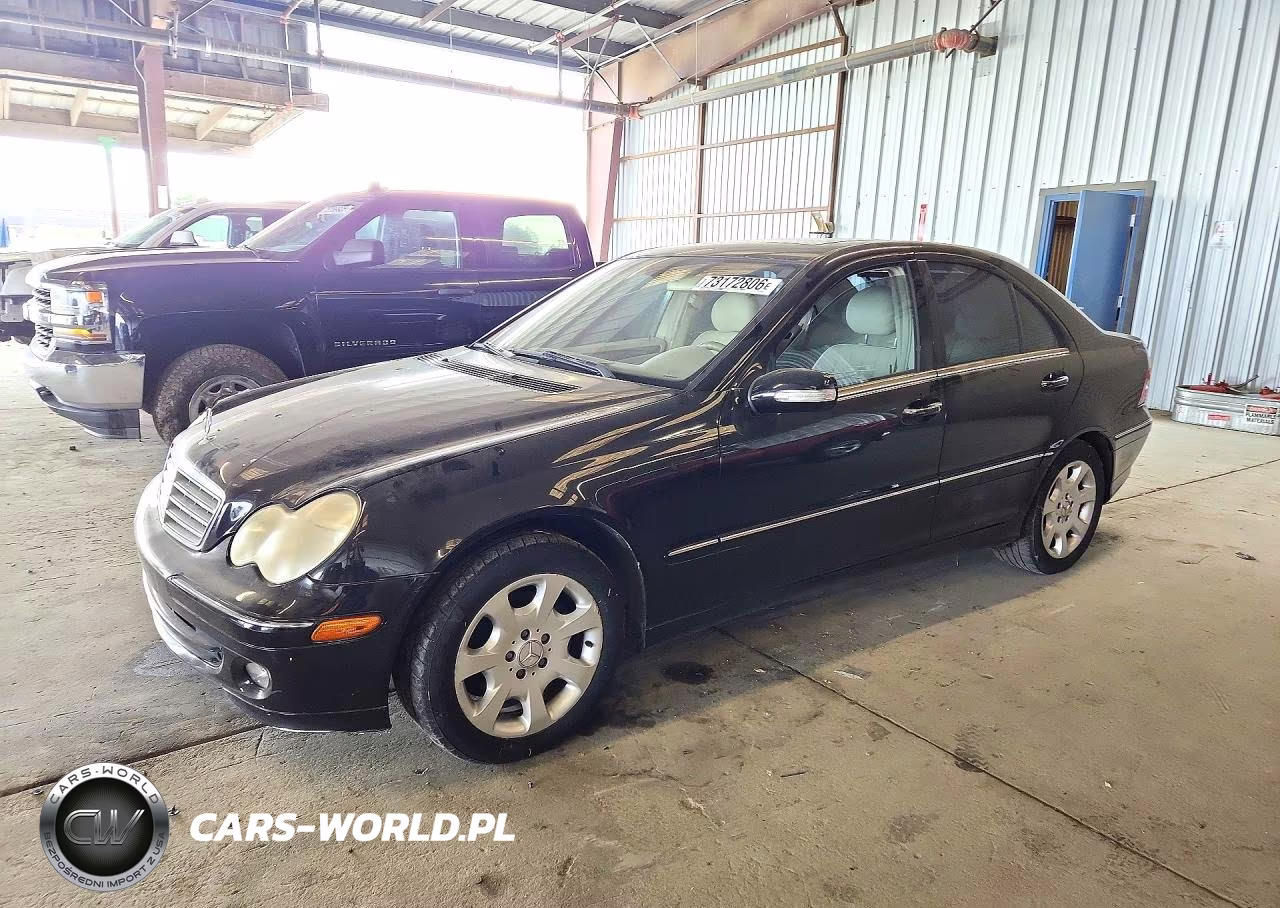 2005 Mercedes-Benz C 240