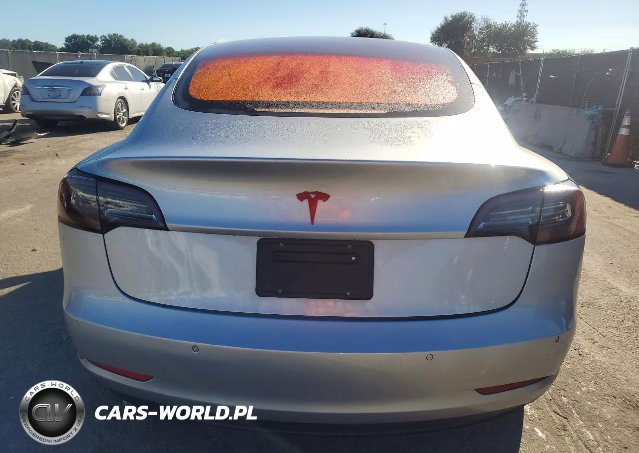 2018 Tesla Model 3 VIN:5YJ3E1EA6JF052080 - 6