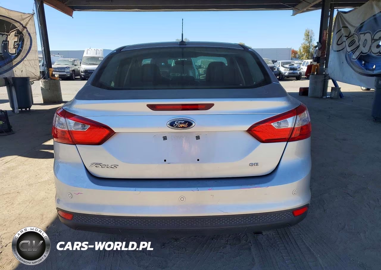 2014 Ford Focus Se VIN:1FADP3F20EL374563 - 6