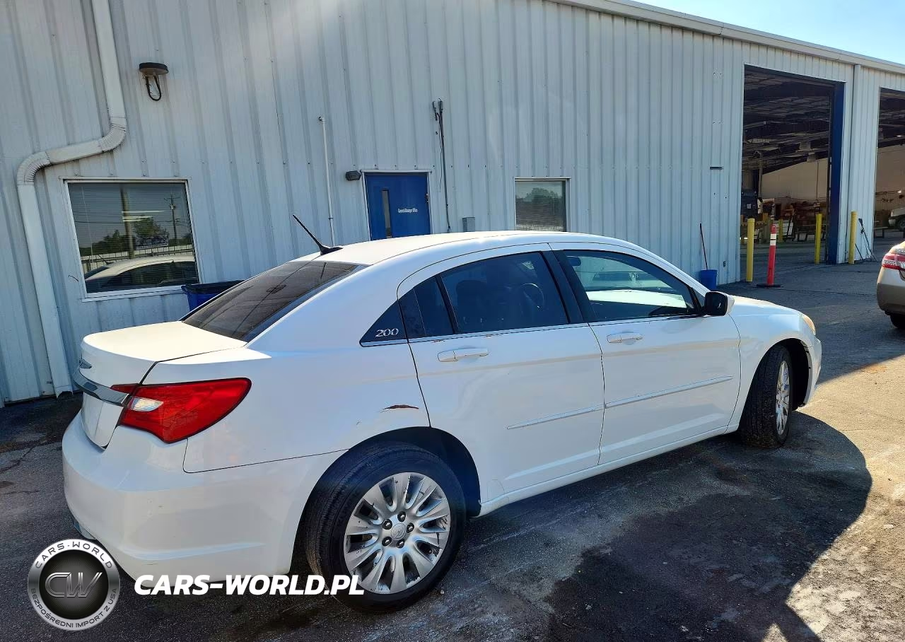 2014 Chrysler 200 Lx VIN:1C3CCBAB8EN238080 - 3