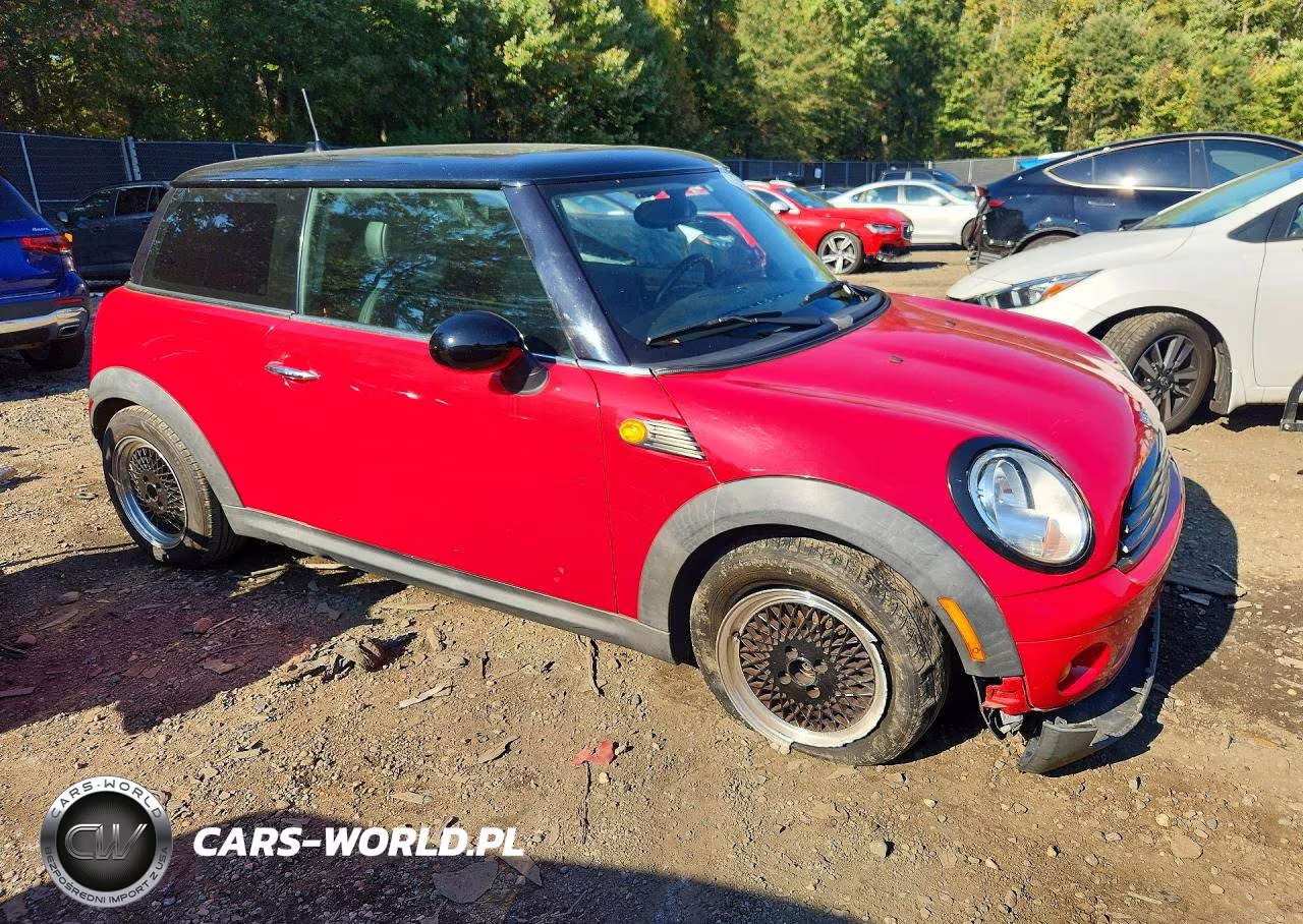 2010 Mini Cooper VIN:WMWMF3C56ATZ63734 - 4