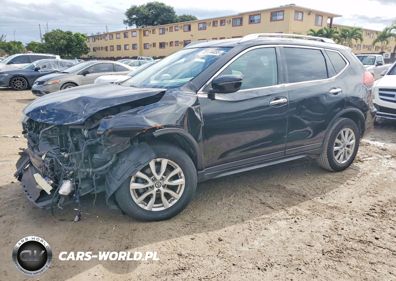2018 Nissan Rogue S – zdjęcie 1 z 13