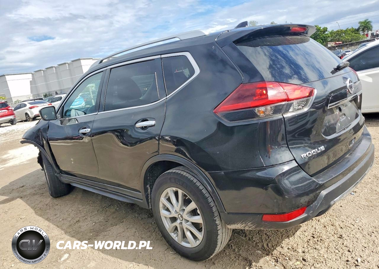 2018 Nissan Rogue S VIN:KNMAT2MT1JP519899 - 2