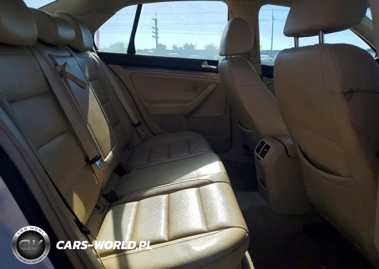 2007 Volkswagen Jetta Wolfsburg VIN:3VWEF71K97M192763 - 10