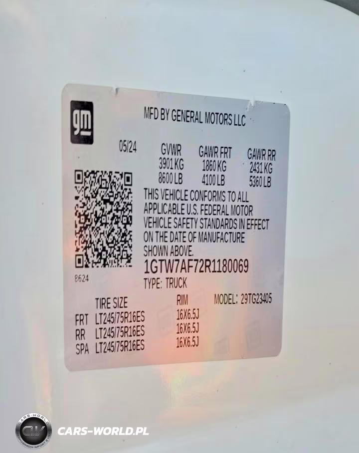 2024 GMC Savana G2500 VIN:1GTW7AF72R1180069 - 12