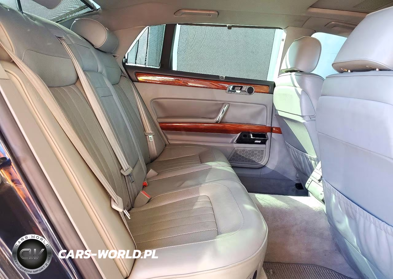 2004 Volkswagen Phaeton 4.2 VIN:WVWAF63D448009196 - 10