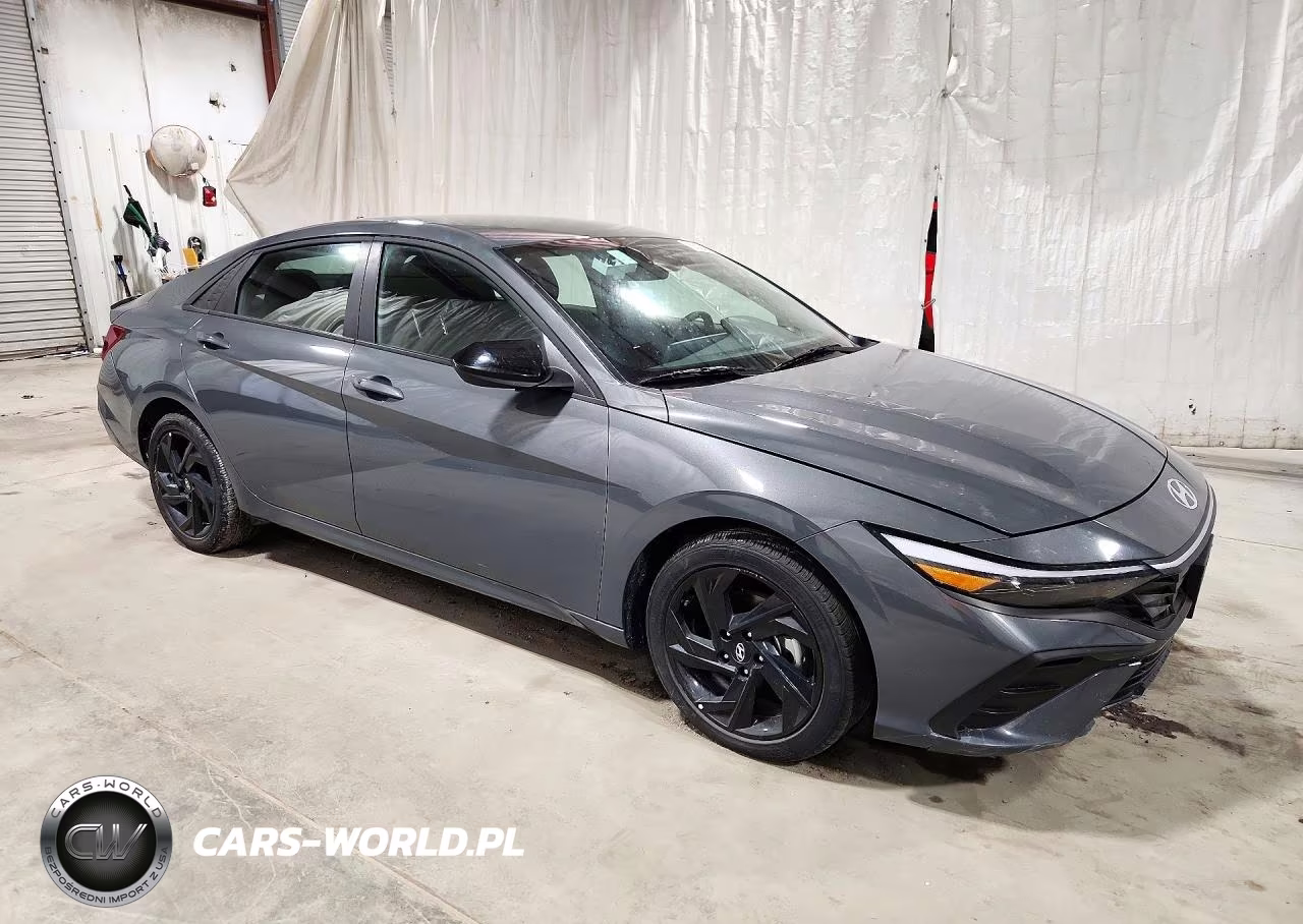 2026 Hyundai Elantra Sel Sport VIN:KMHLM4DG7TU208403 - 4