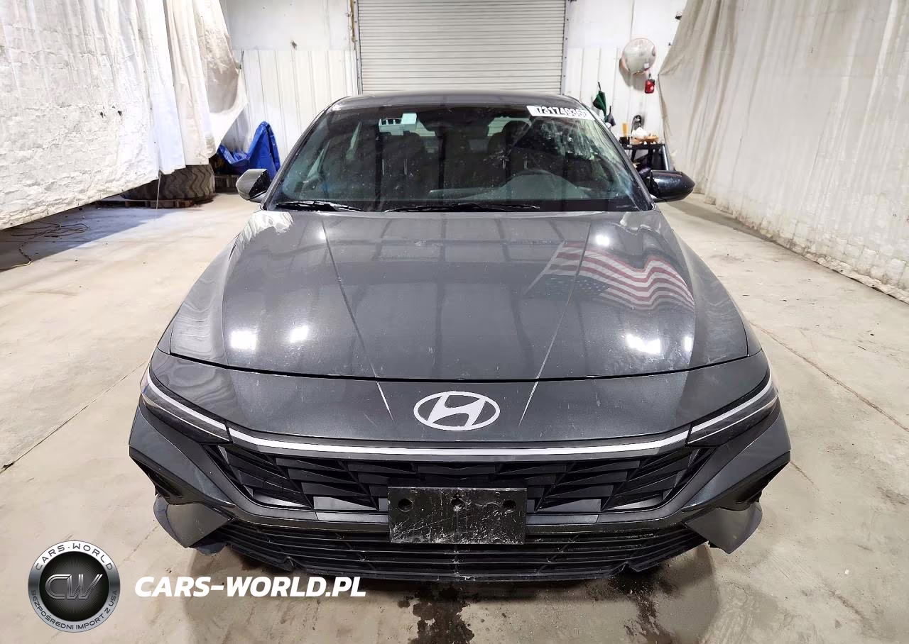 2026 Hyundai Elantra Sel Sport VIN:KMHLM4DG7TU208403 - 5