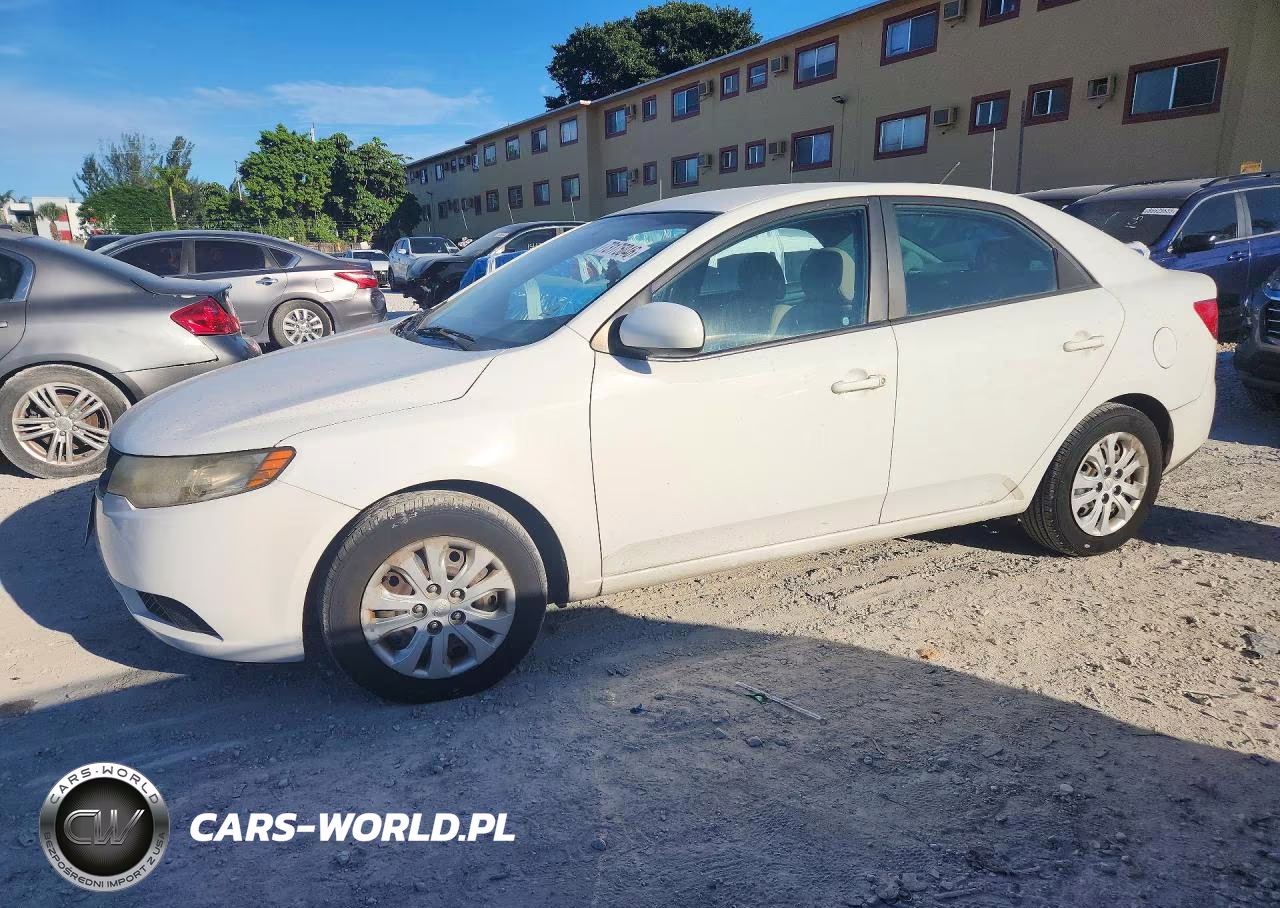 2010 Kia Forte Lx – zdjęcie 1 z 12