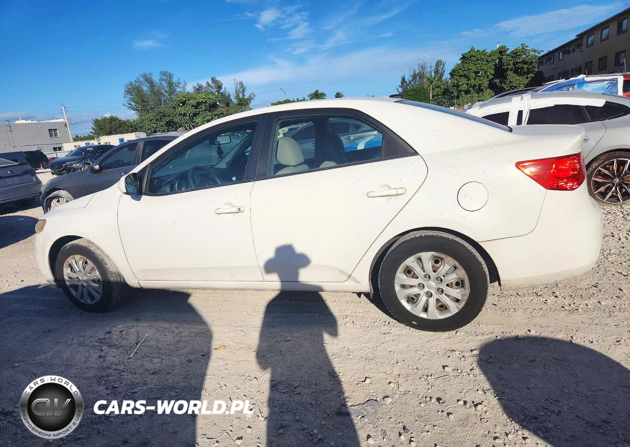 2010 Kia Forte Lx VIN:KNAFT4A29A5306852 - 2