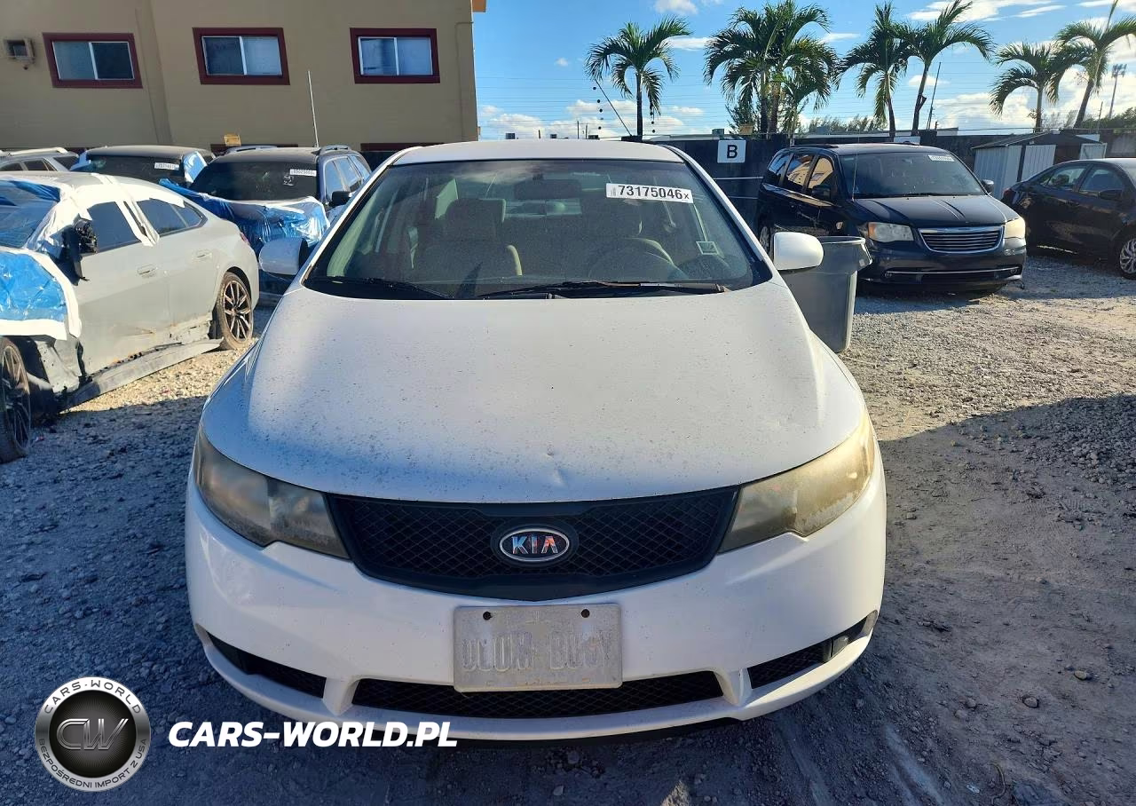 2010 Kia Forte Lx VIN:KNAFT4A29A5306852 - 5