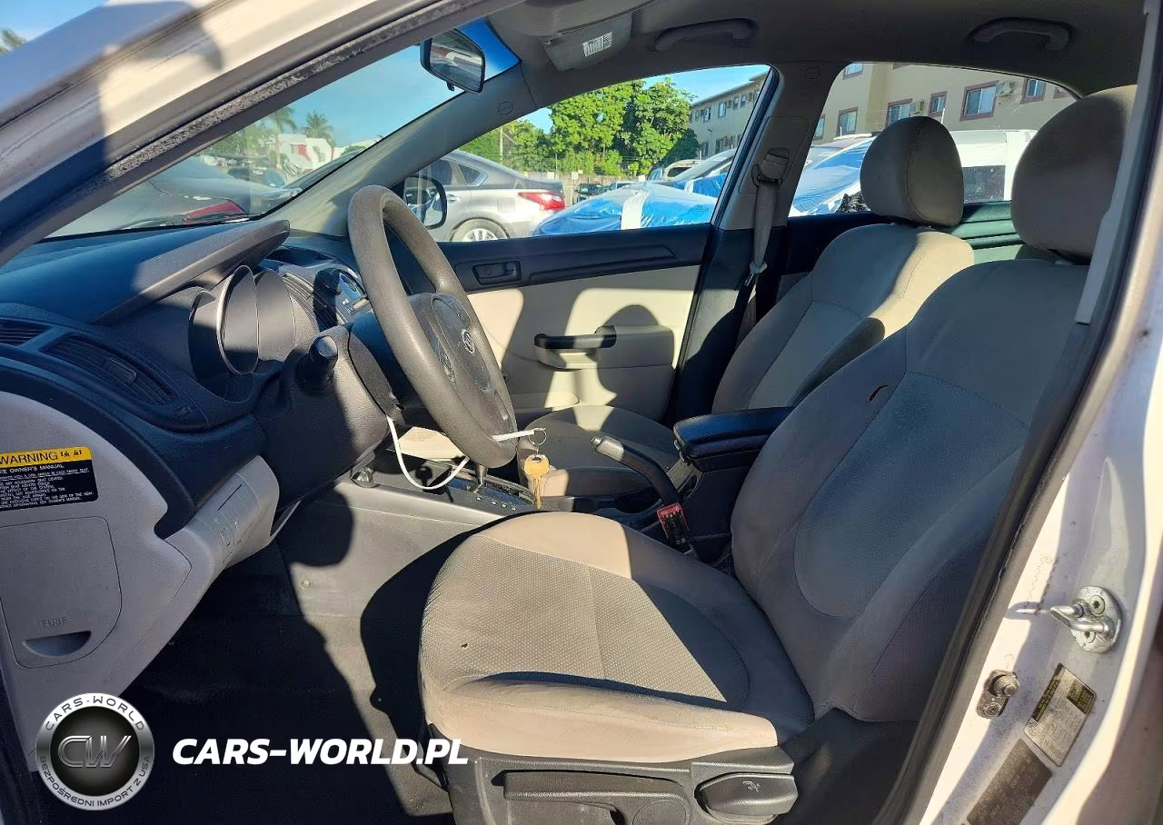 2010 Kia Forte Lx VIN:KNAFT4A29A5306852 - 7