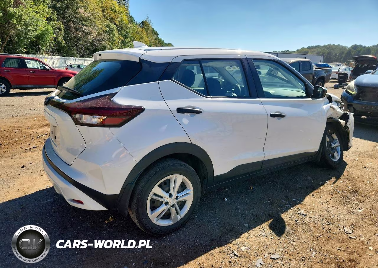 2024 Nissan Kicks S VIN:3N1CP5BV6RL520494 - 3