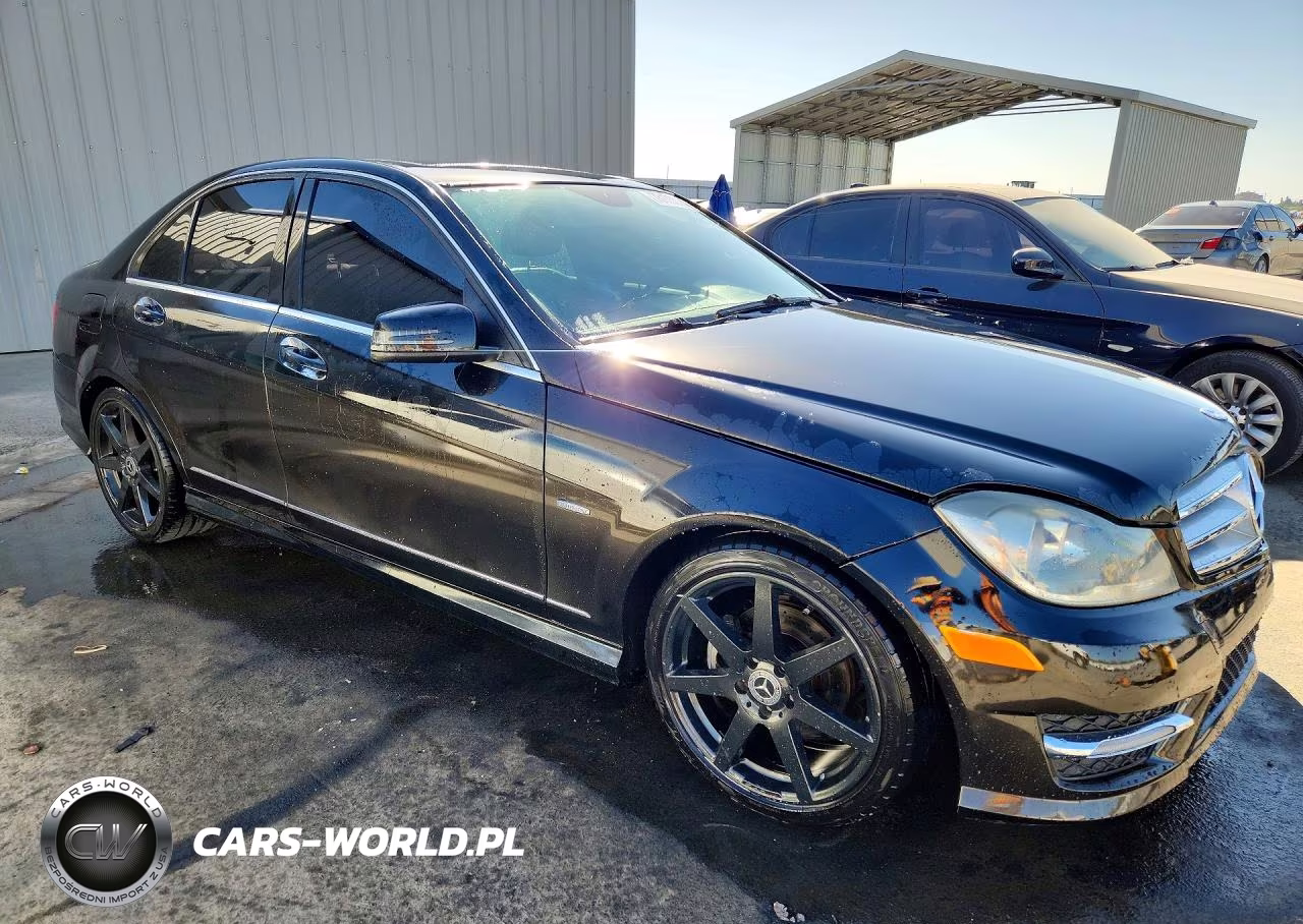 2012 Mercedes-Benz C 250 VIN:WDDGF4HB2CA625109 - 4