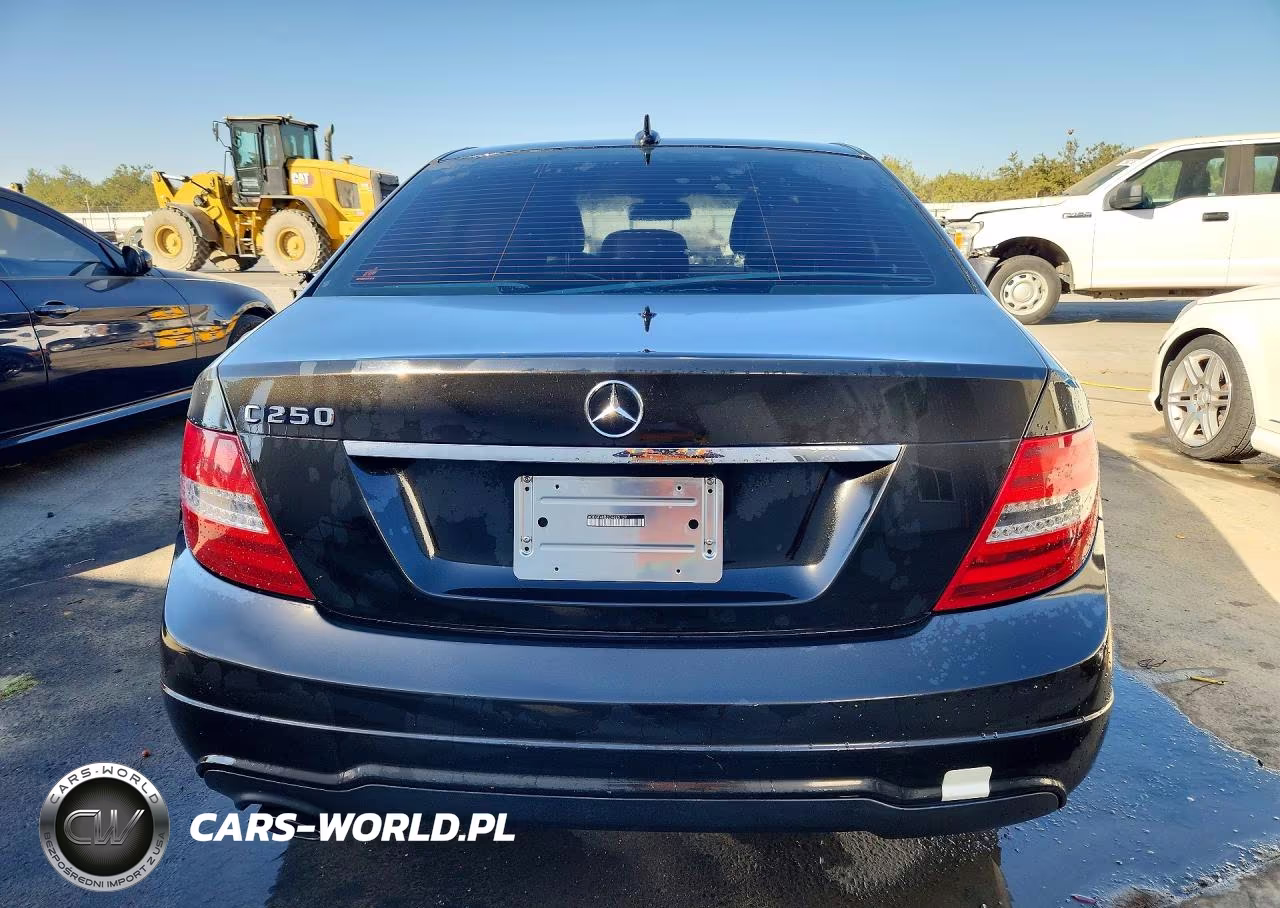 2012 Mercedes-Benz C 250 VIN:WDDGF4HB2CA625109 - 6