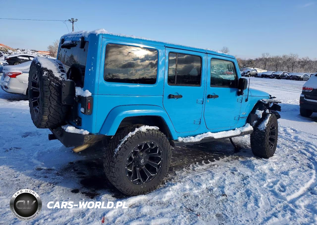 2017 Jeep Wrangler Unlimited Sahara VIN:1C4HJWEG8HL646910 - 3