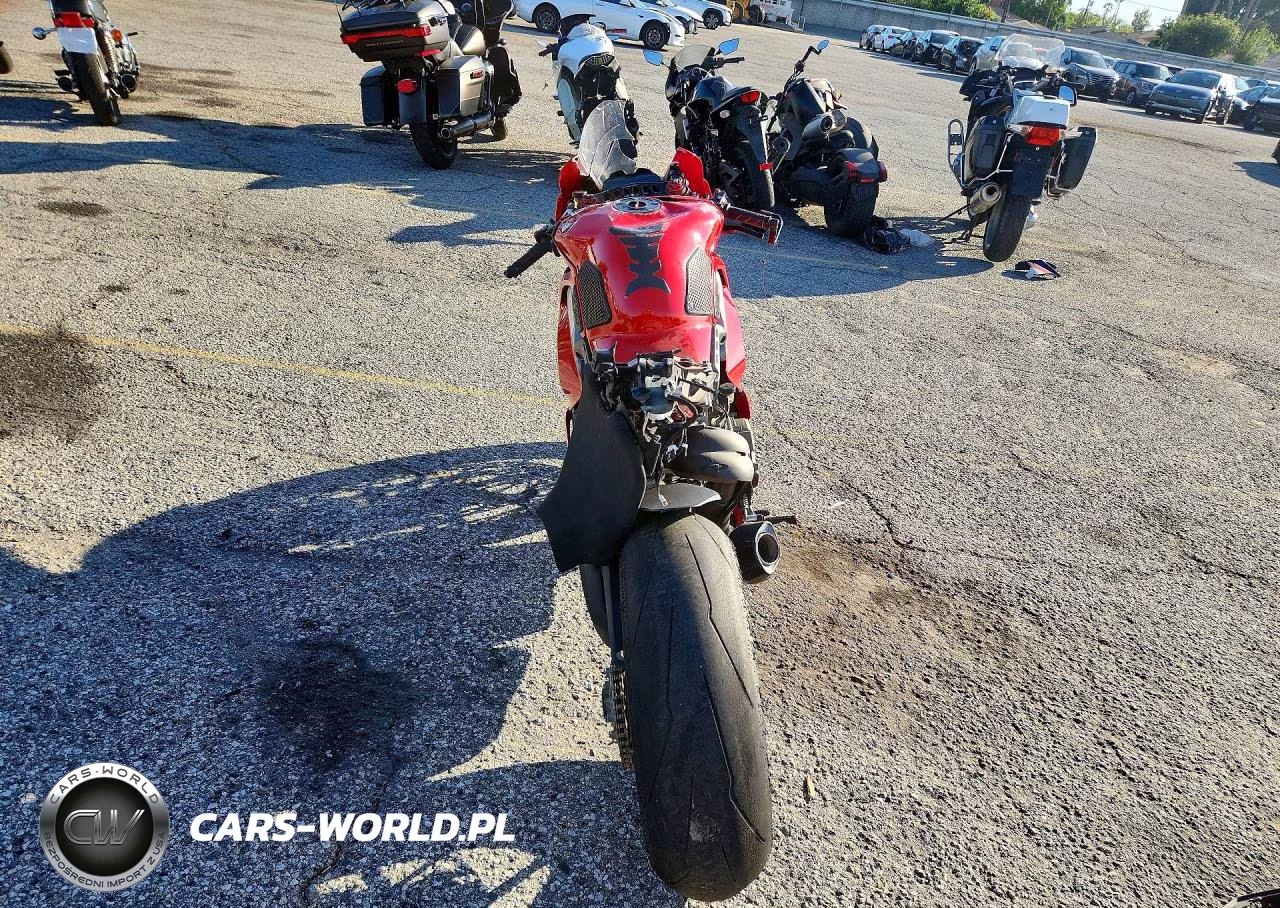 2019 Ducati Panigale V4 VIN:ZDMDAGNW2KB009444 - 4